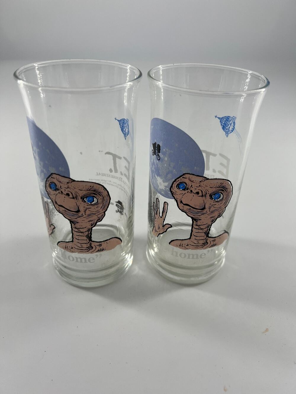 Set of 2 E.T. Pizzahut Glasses “Phone Home” Collectible Series Pair 90s Retro